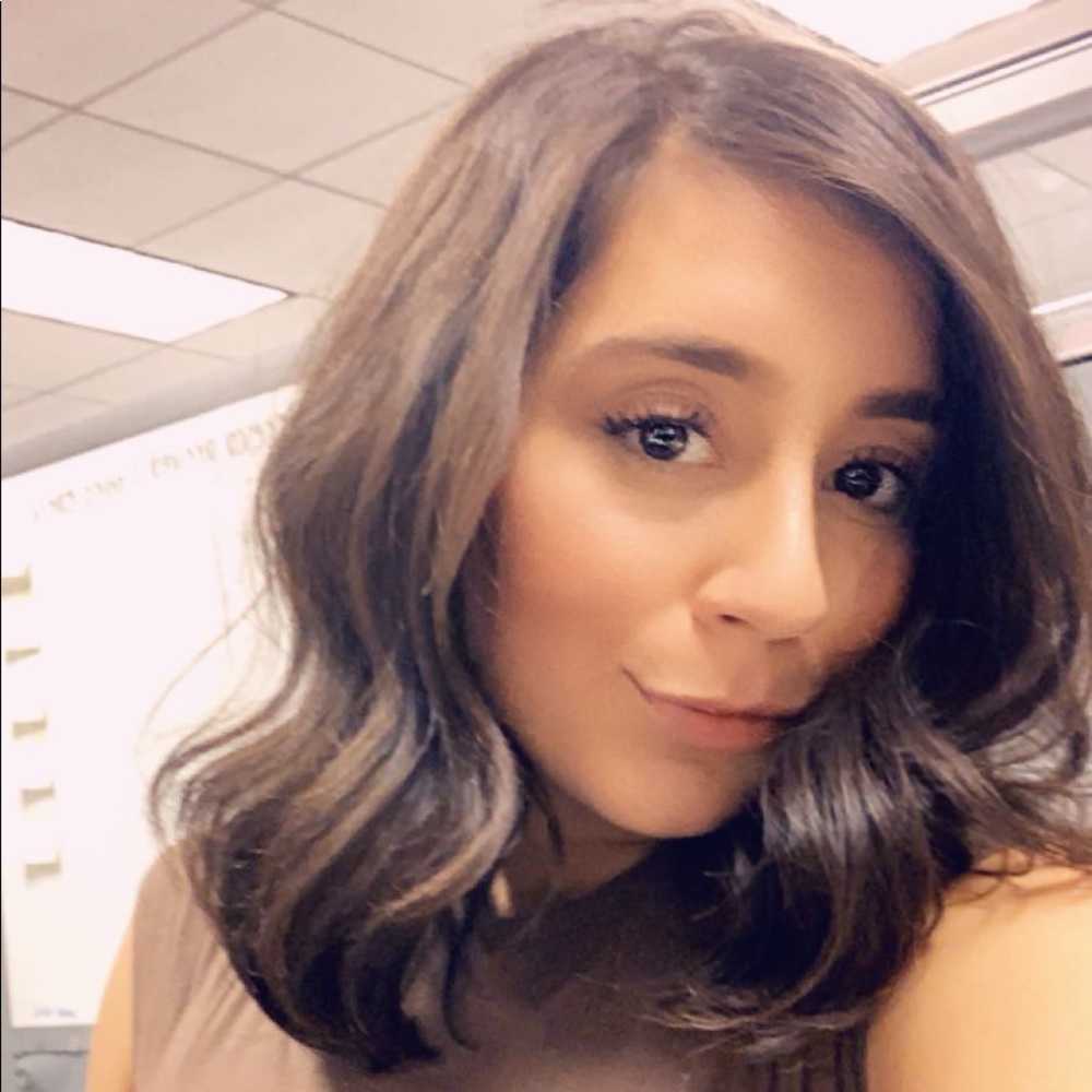 Meet your Posher, Francesca